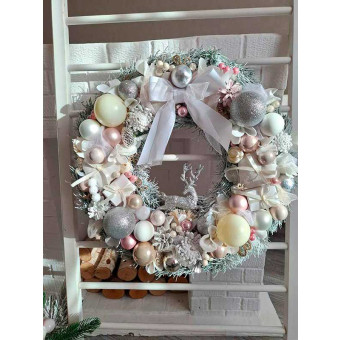 Венок новогодний ручной работы