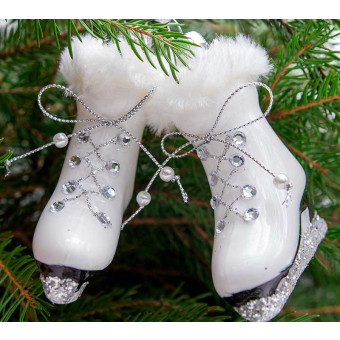 Елочная игрушка стеклянная Белые коньки 9 см Ф-238