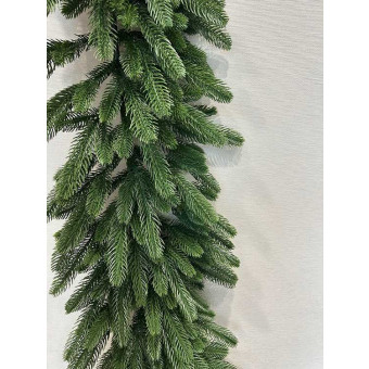 Еловая ветка Роял 2,0 м